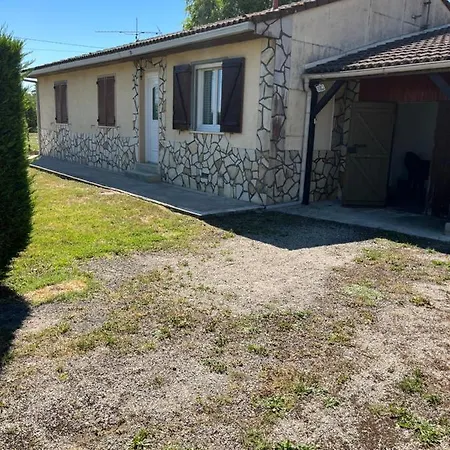 Holiday home Avec Jardin
